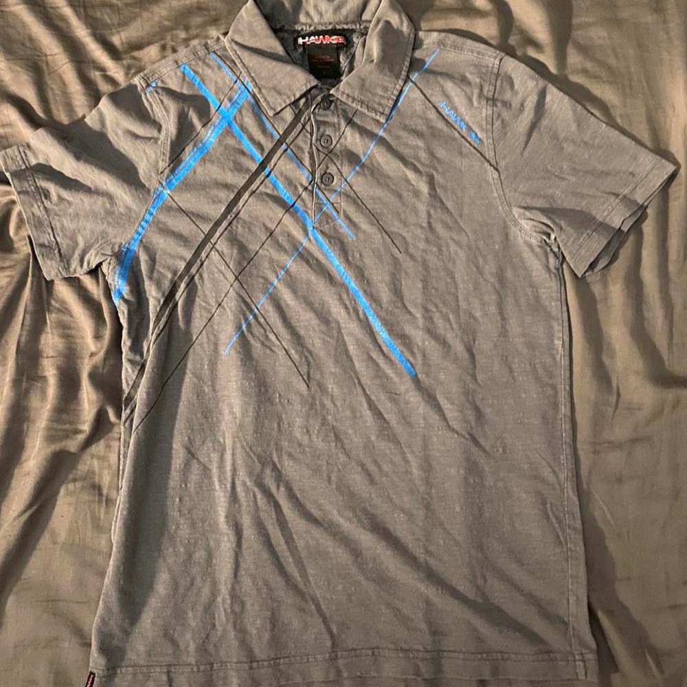 Dope Vintage Grey Tony Hawk Polo w/ sick design
Medium
No flaws, great condition